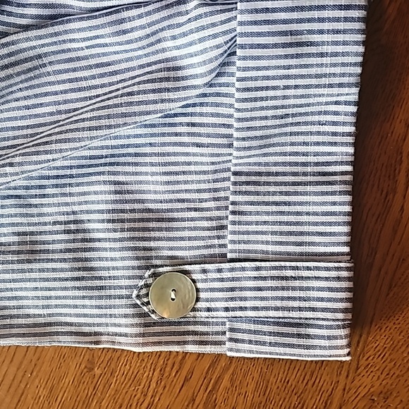 long sleeved button down with hood... blue pin stripe print. Size M - Picture 4 of 4